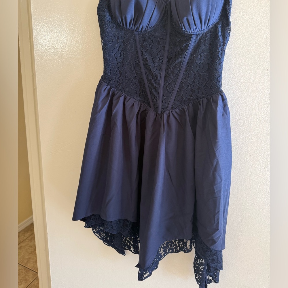 Elegant Navy Blue Dress - Picture 5 of 7
